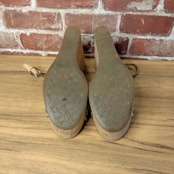 Coach Wedges Womens Size 9.5 Easy On Platform Heeled Sandals Signature C Style - Picture 8 of 8